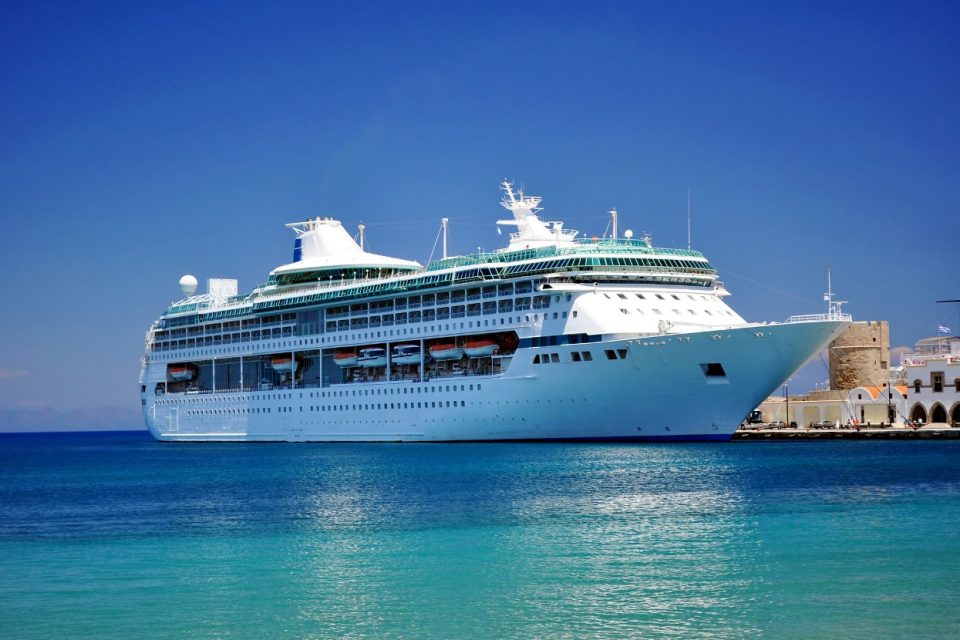 vaccinated cruise ship covid